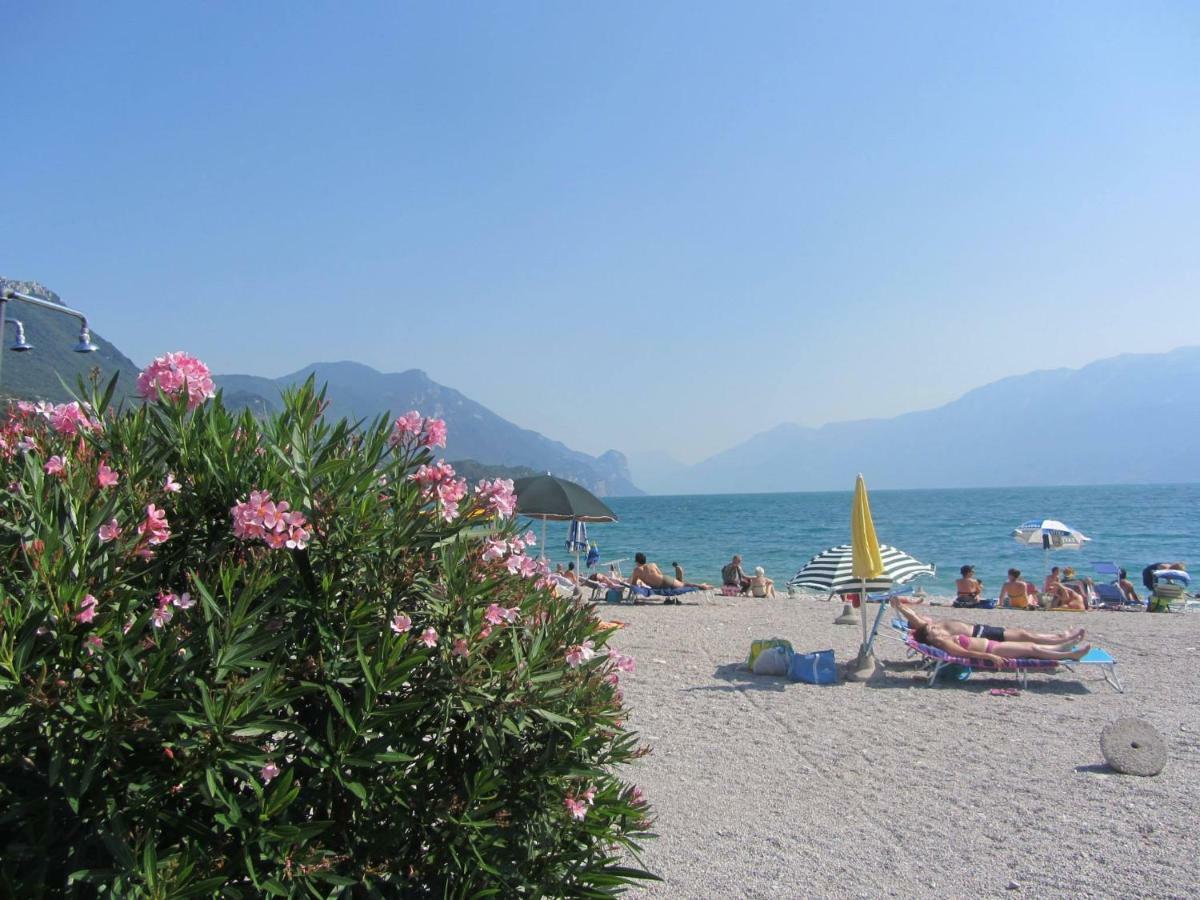 Brezza Di Lago Salò Dış mekan fotoğraf